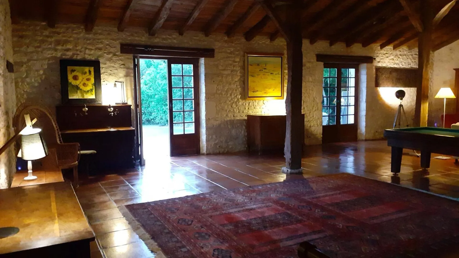 Maison De Charme Avec Terrain Et Piscine Privee Montaigu-de-Quercy France