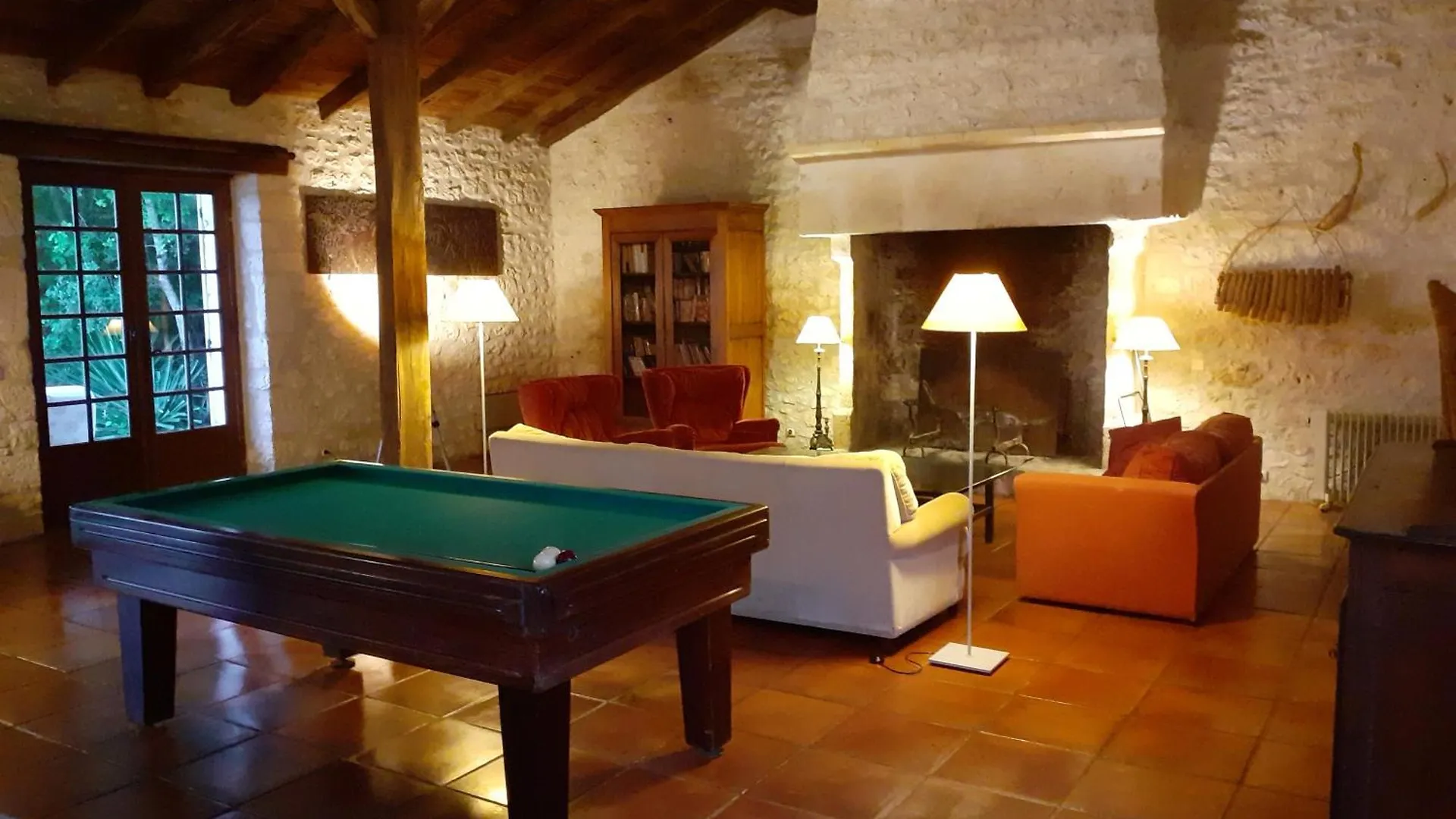 Maison De Charme Avec Terrain Et Piscine Privee Montaigu-de-Quercy 0*,  France