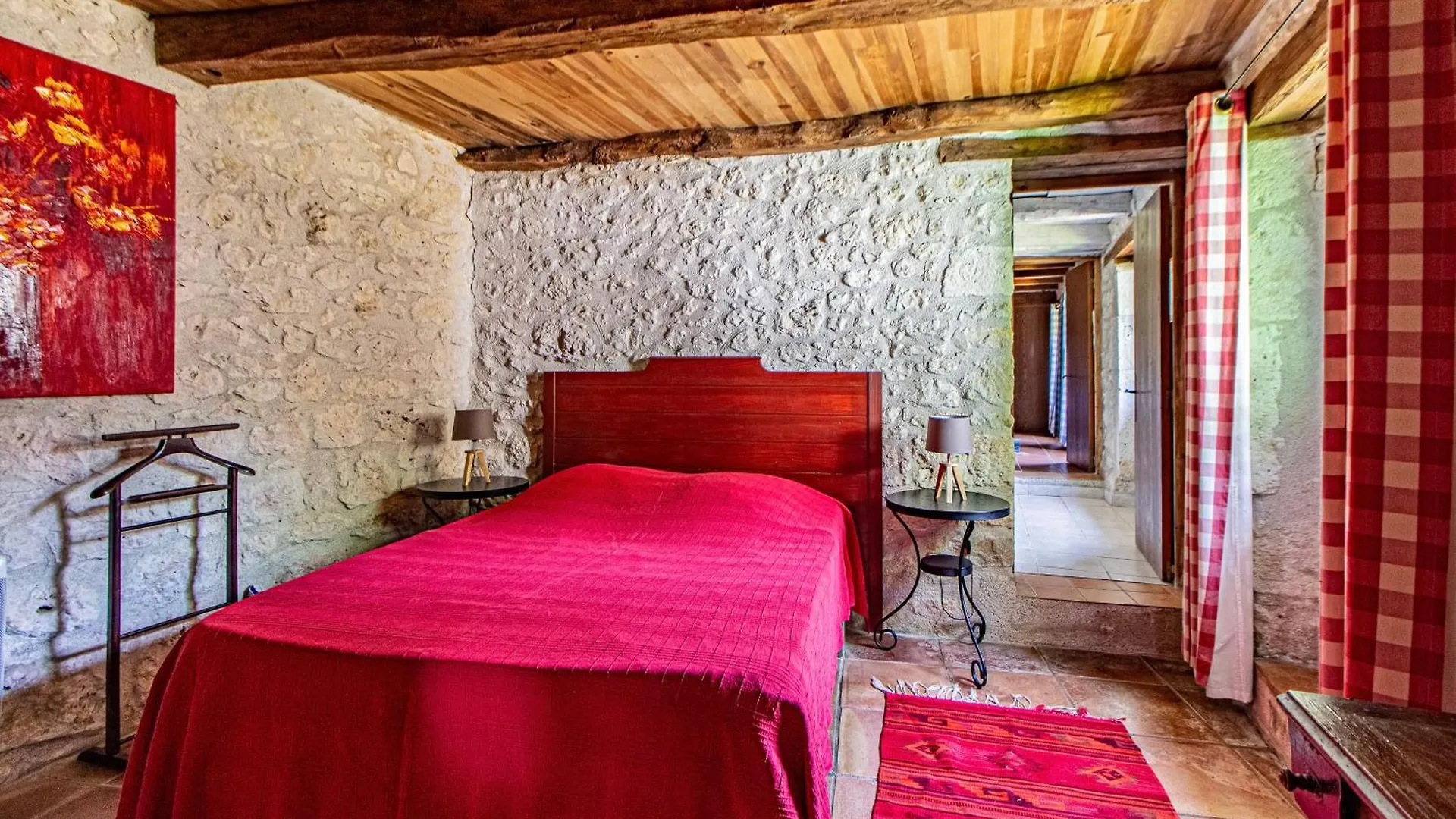 Maison De Charme Avec Terrain Et Piscine Privee Montaigu-de-Quercy 0*,